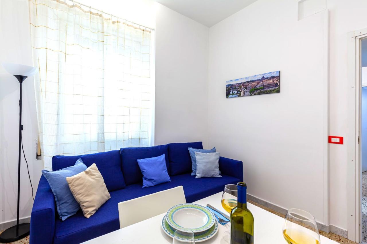 Hostly - Sant'Orsola Suite Apartment Рим Экстерьер фото