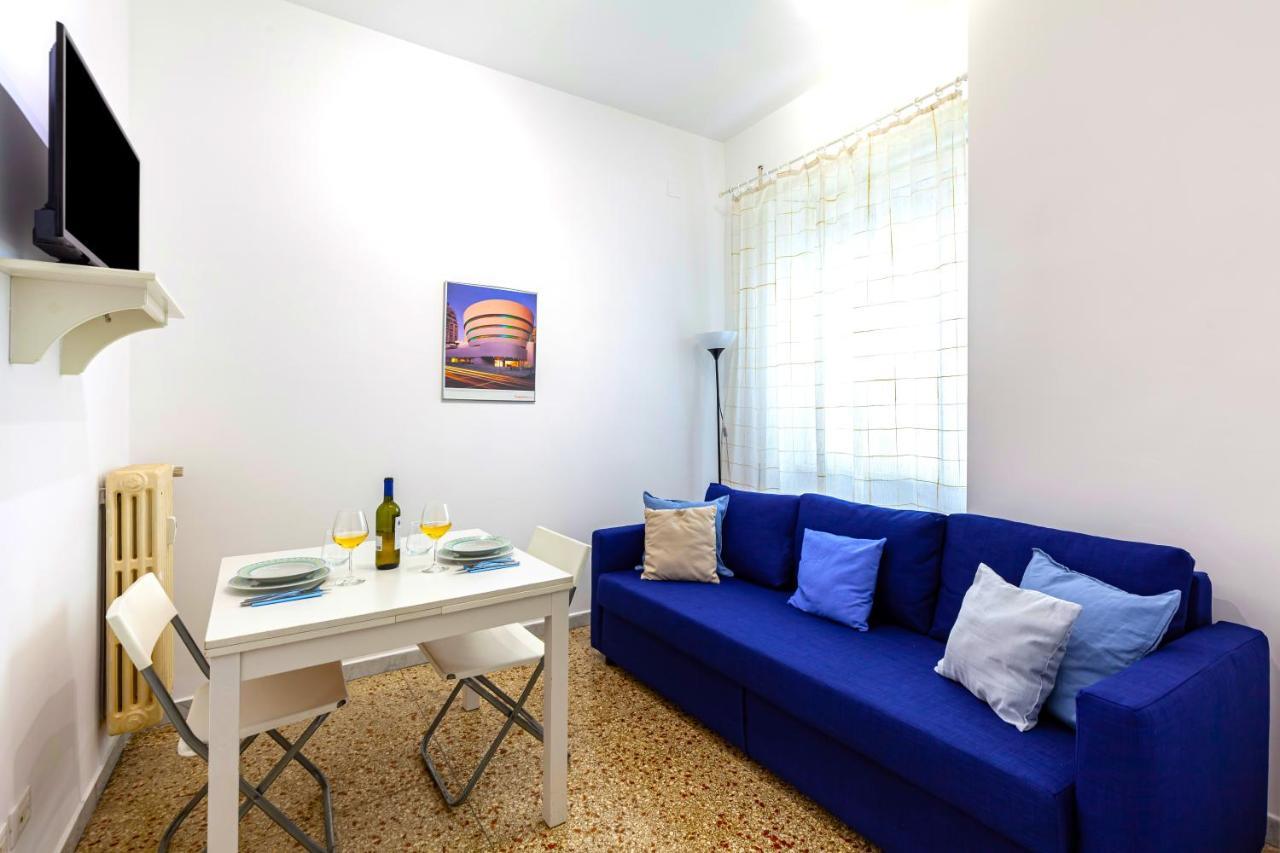 Hostly - Sant'Orsola Suite Apartment Рим Экстерьер фото